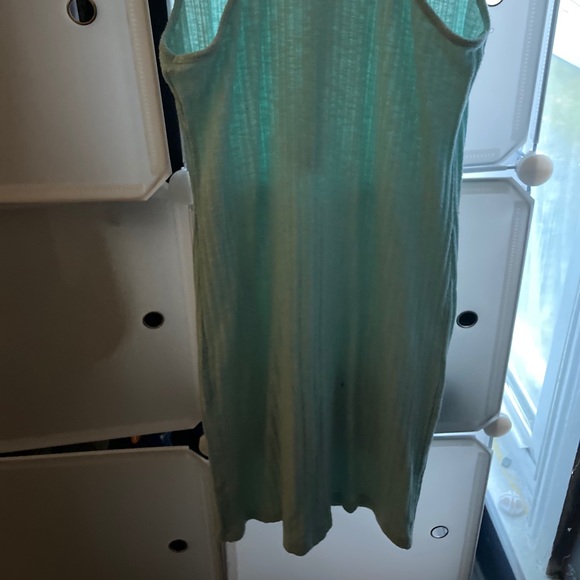 Sleeveless aqua midi dress - Picture 2 of 5